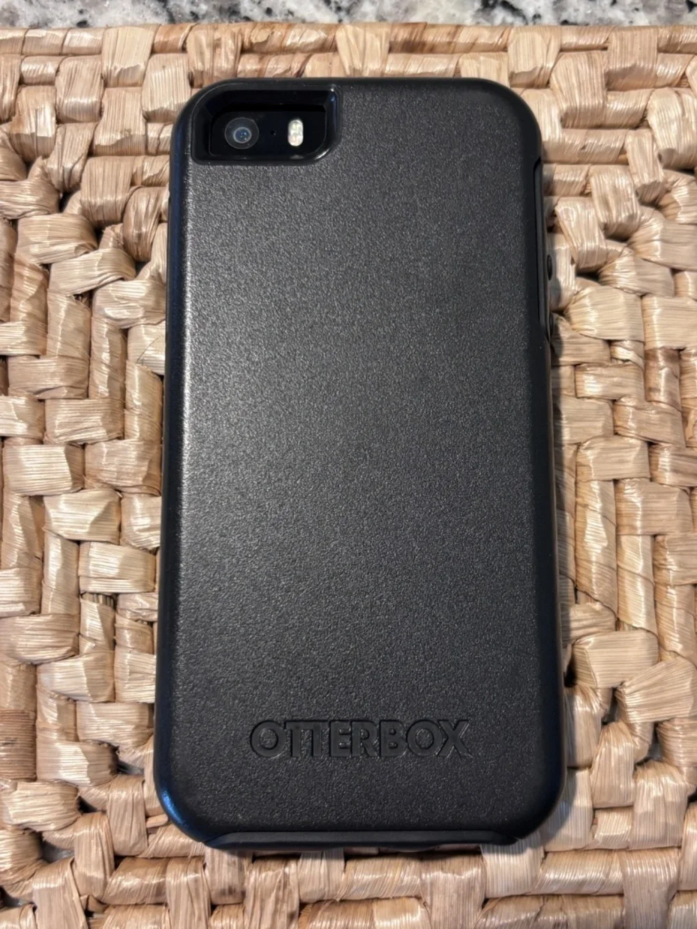 iPhone SE (1st generation)